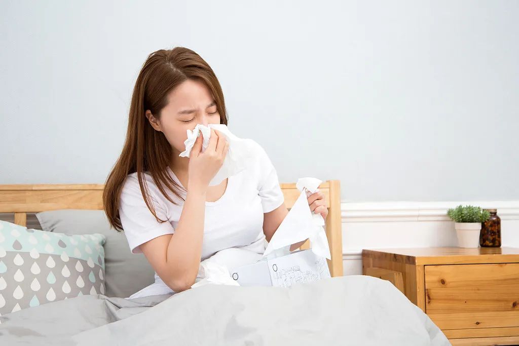 没精打采灰心丧气之间的关系,整天没精打采懒是一种病