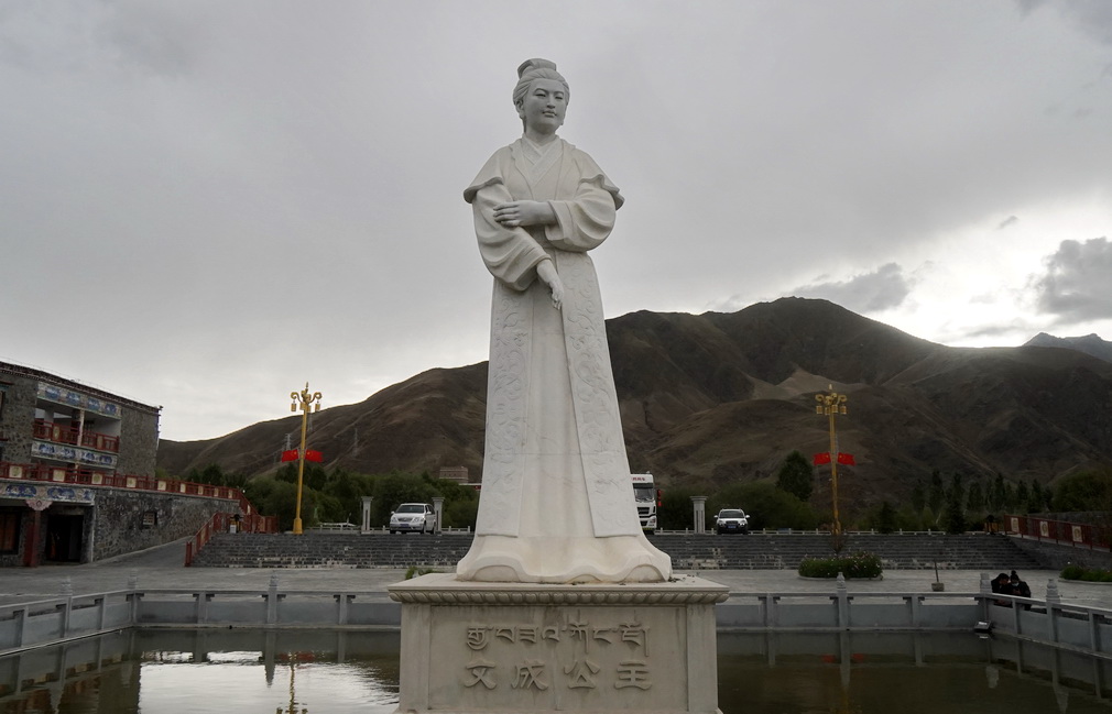 自驾游去西藏还有人看吗,自驾西藏不回头