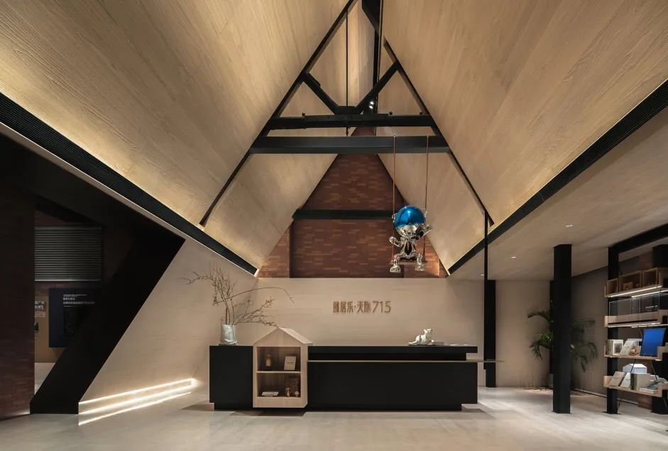 书香与艺居融为一体，重塑潮流空间IP