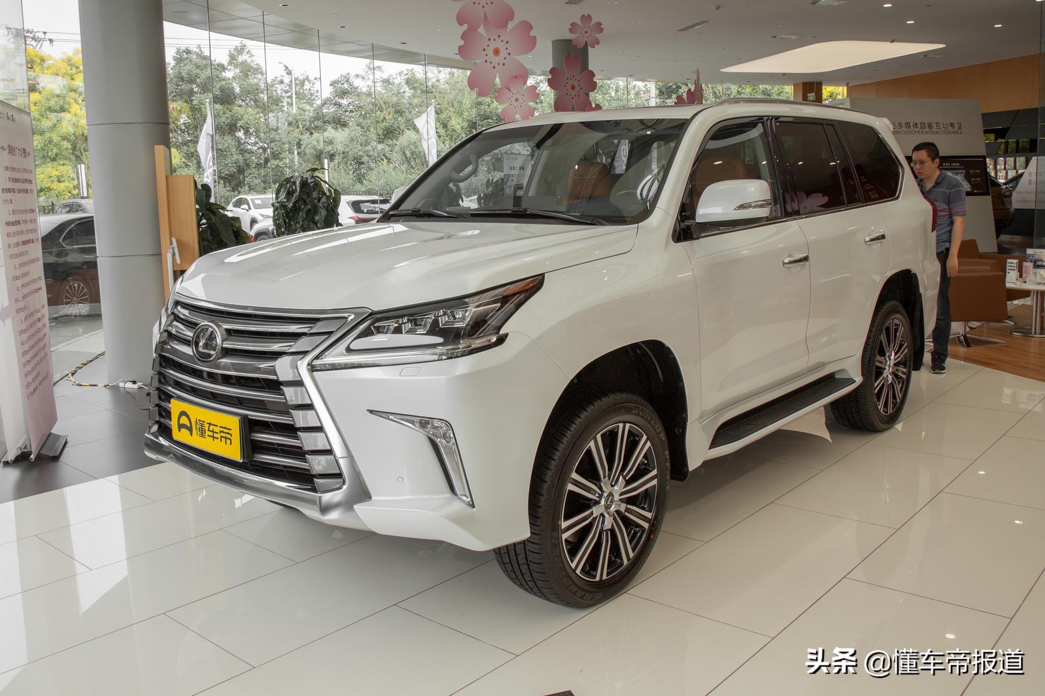 新车雷克萨斯lx600,全新lx570雷克萨斯2024