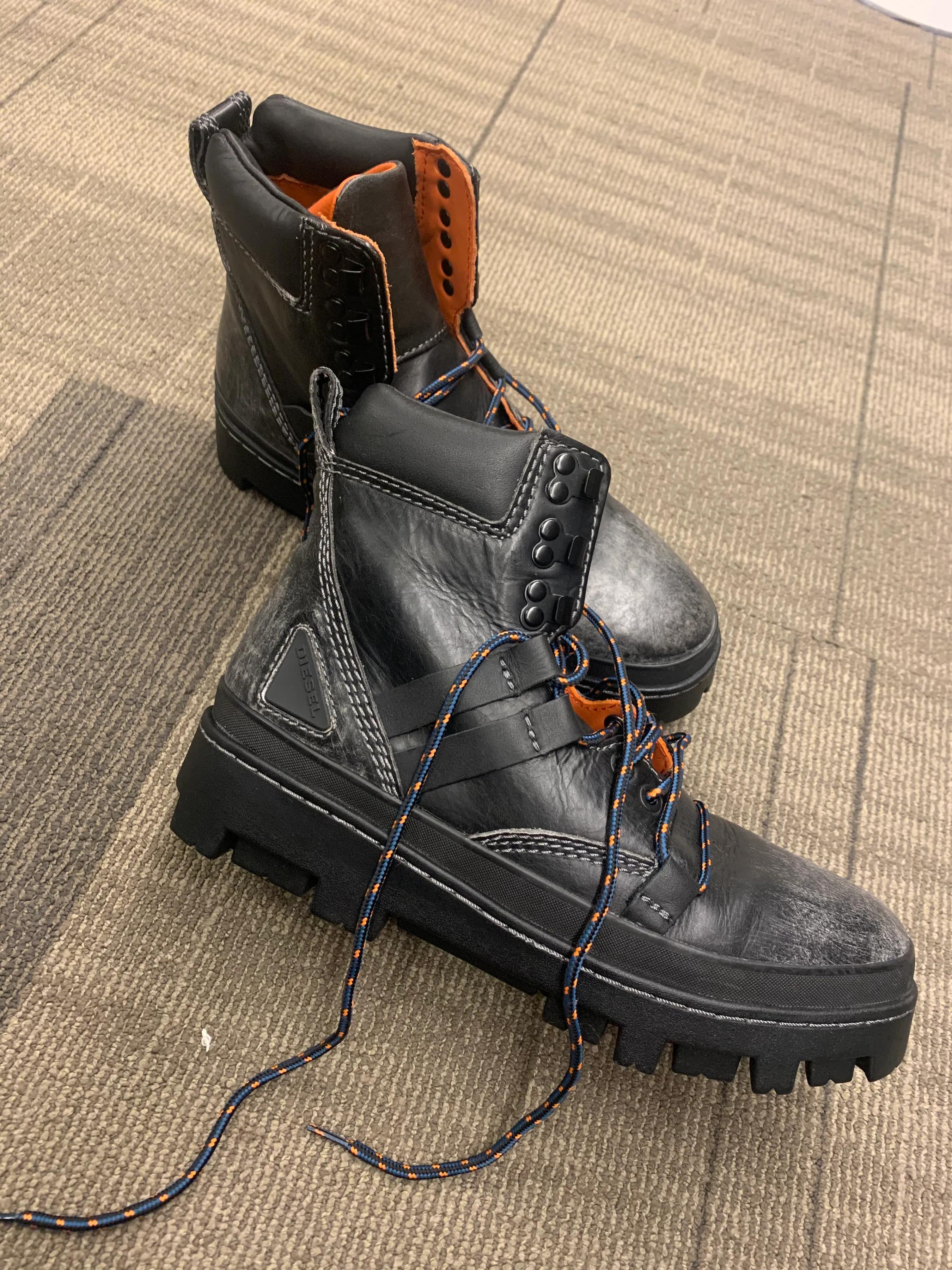 种草潮鞋男,马丁靴男款diesel