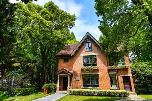 见证高教百年变迁！这所顶尖大学16处建筑入选国家*物文**保护单位