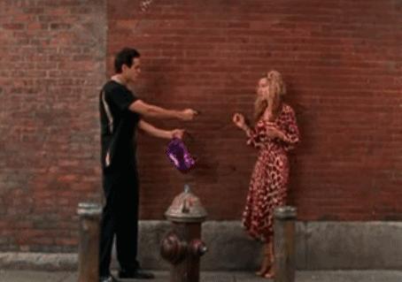 时尚回温，‘ItBag’鼻祖Fendi法棍包又来圈钱了