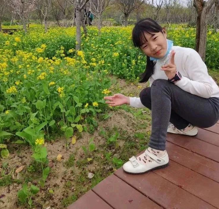 第十七周升旗仪式主持词,第七周升国旗仪式