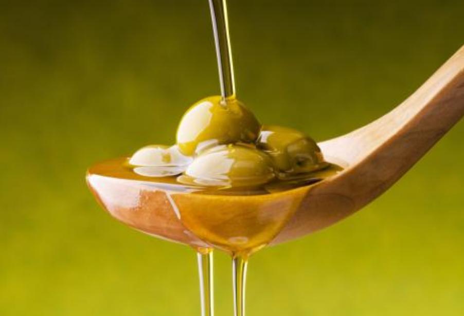 博美犬毛发不好吃什么,博美犬的毛发如何正确的打理