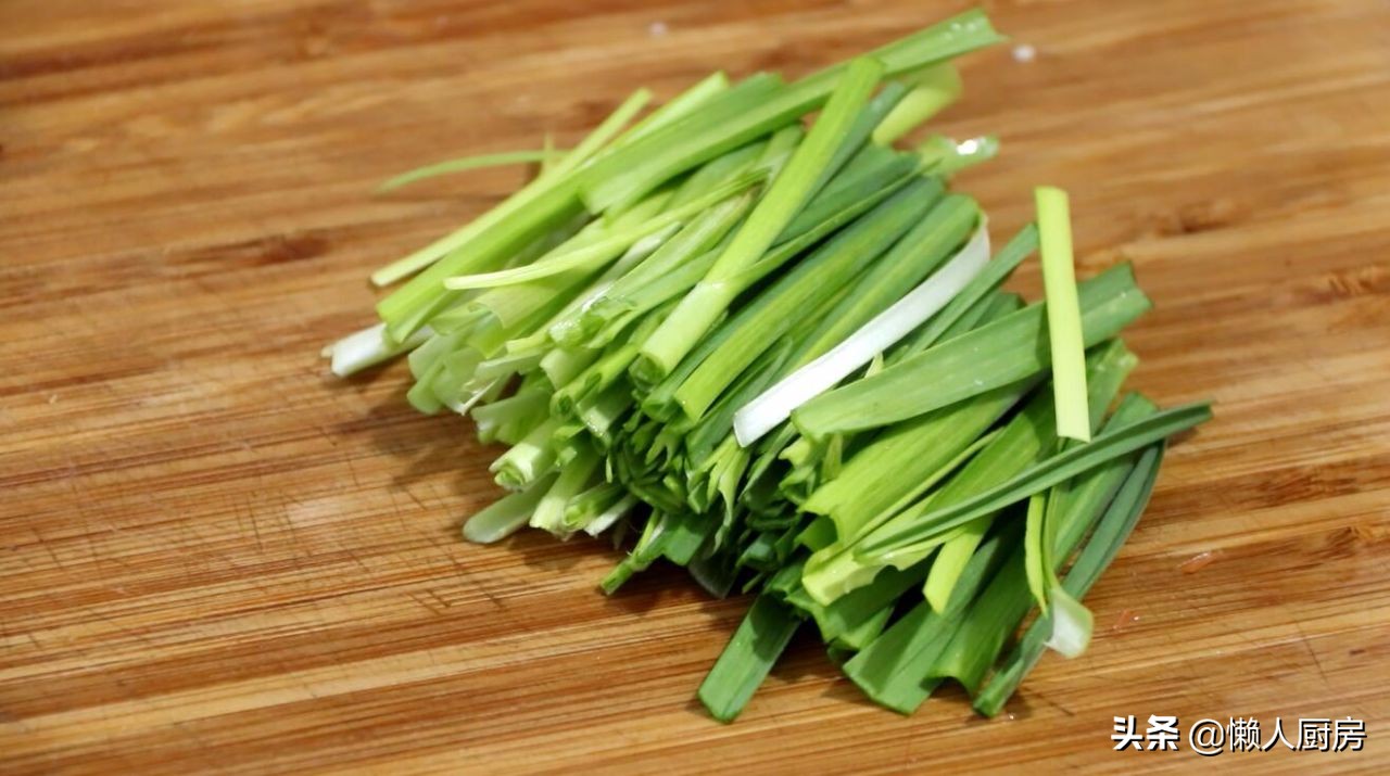 春天春卷的制作过程,春卷怎么吃好吃又简单