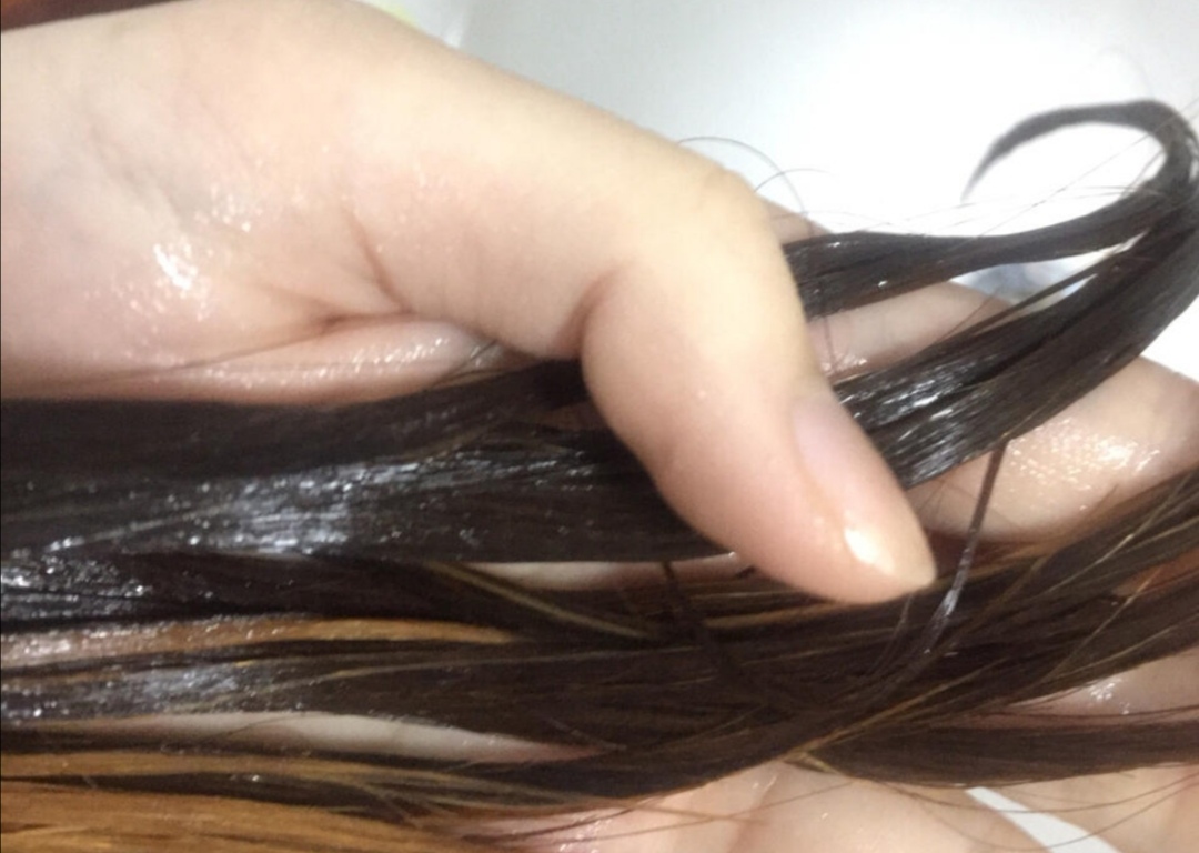 改善头发干燥的洗发水能控油吗,天气干燥用啥洗发水控油