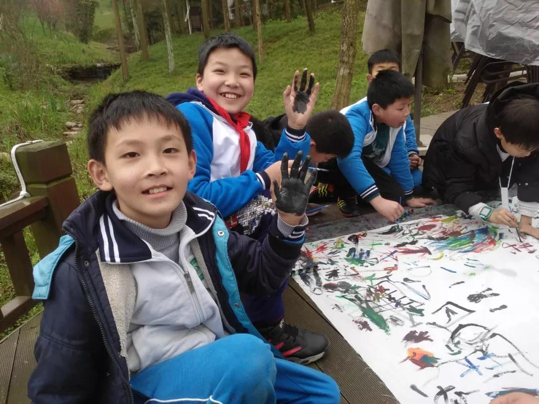 鍥涘窛鏅ㄥ垱鏁欒偛鏈夐檺鍏徃,鏅ㄥ垱鏁欒偛