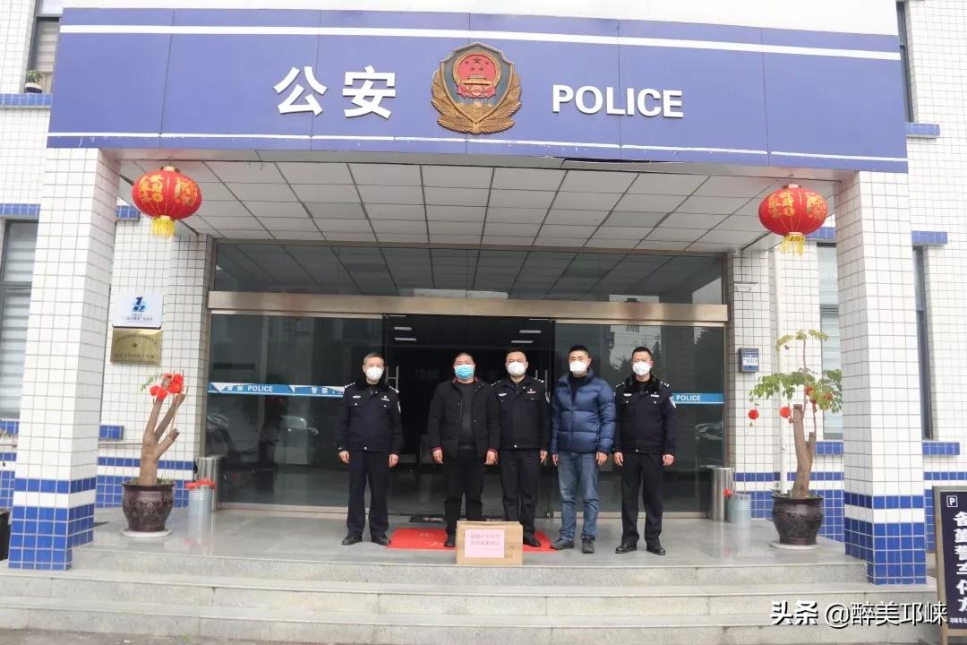 爱心企业主捐赠物资助力家乡抗疫,爱心企业慷慨解囊助力疫情防控