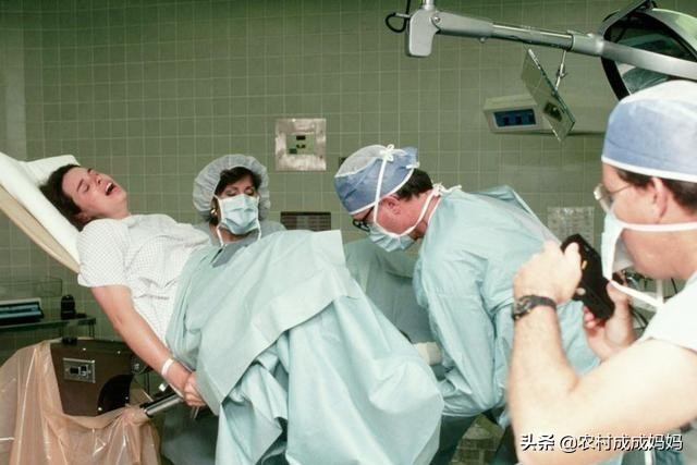 椤轰骇鍖荤敓涓轰粈涔堟妸鎵嬫寚浼歌倸瀛愰噷,椤轰骇鍚庡尰鐢熸墜浼稿瓙瀹竻鎭堕湶