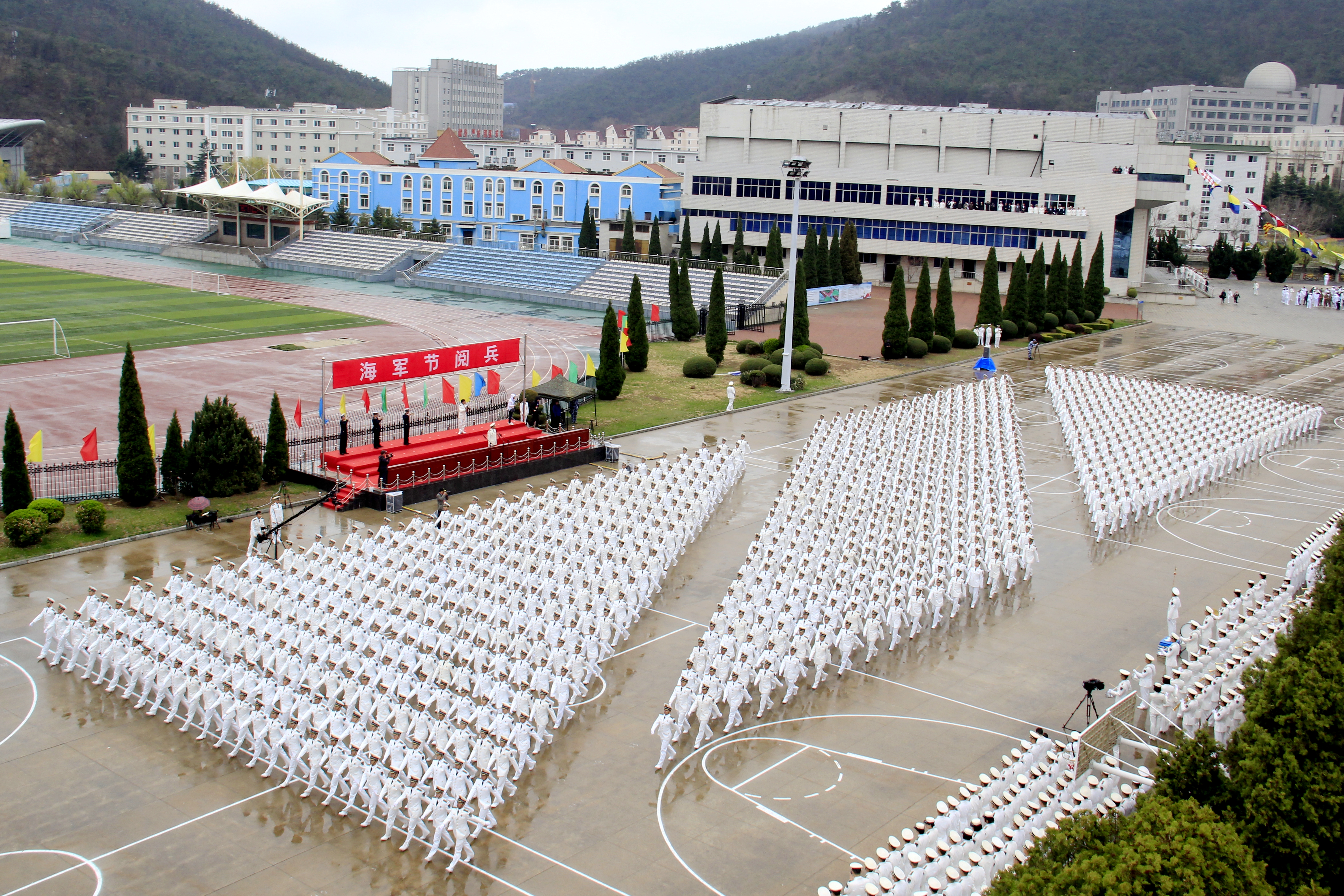 军校大连舰艇学院,大连海军舰艇学院军校