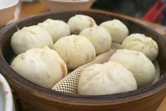 蒸馒头发面要不要放猪油,馒头包子怎么加酵母发面