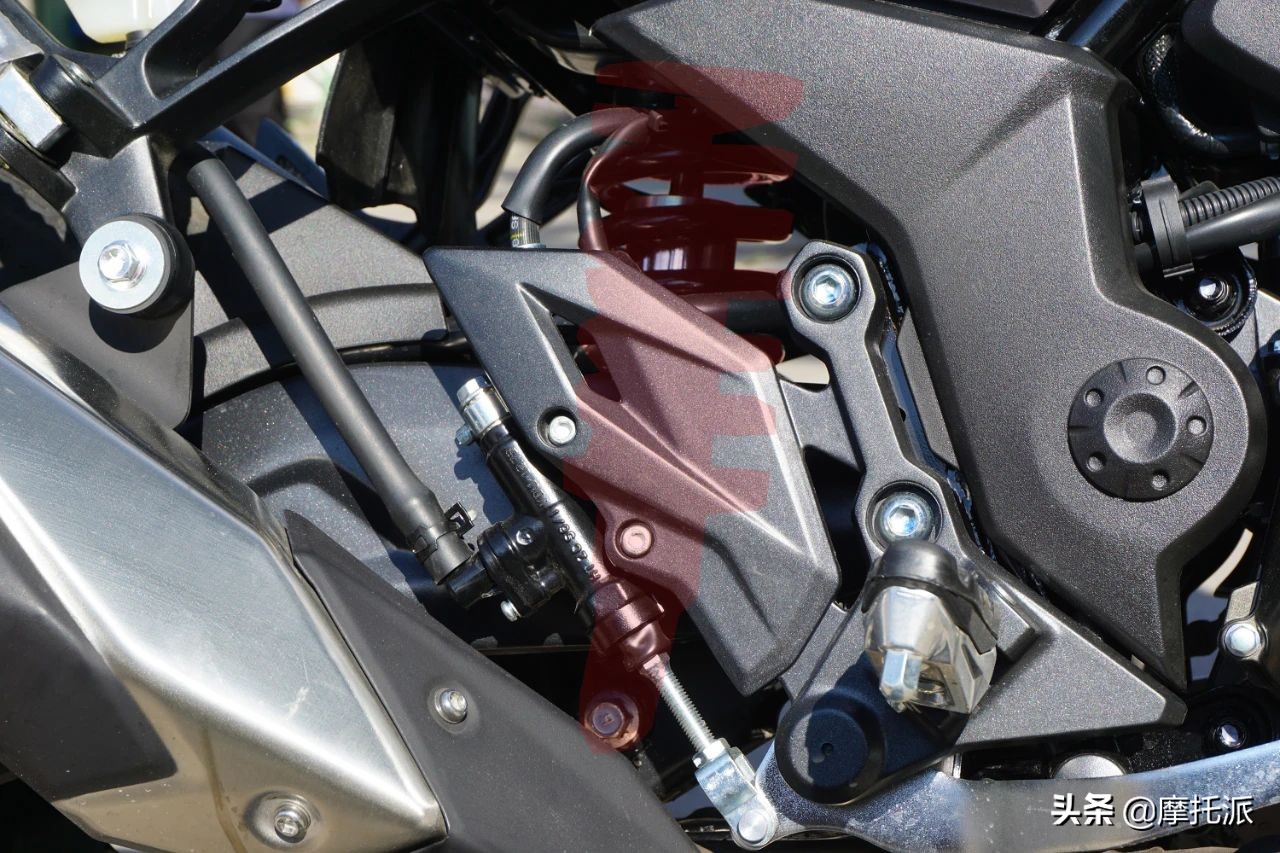 到手价三万左右的摩托车,豪爵dr300最新评测