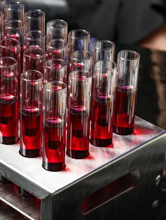 鎴愰兘灏忎紬缃戠孩閰掗,鎴愰兘缃戠孩閰掗閮戝窞