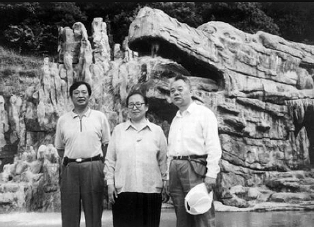 毛主席堂弟毛泽连:活到1995年才去世,用手摸着种菜,拿35元补贴