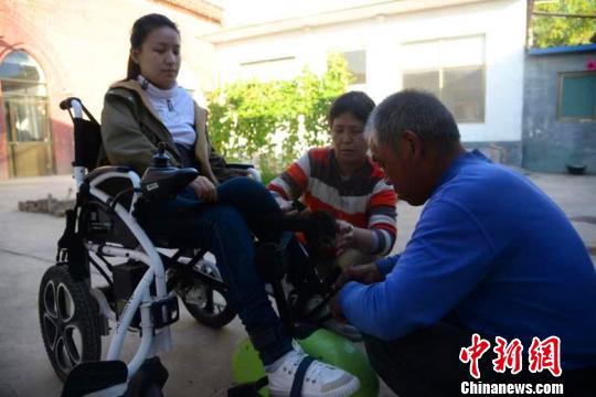 残疾人女孩创业致富经视频,长治80后创业