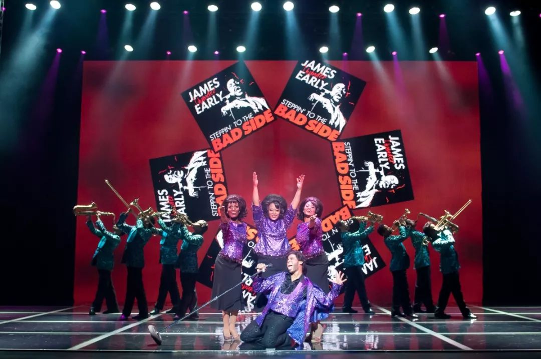 这部曾成就了碧昂斯的音乐剧，讲述的娱乐圈现实让人心惊