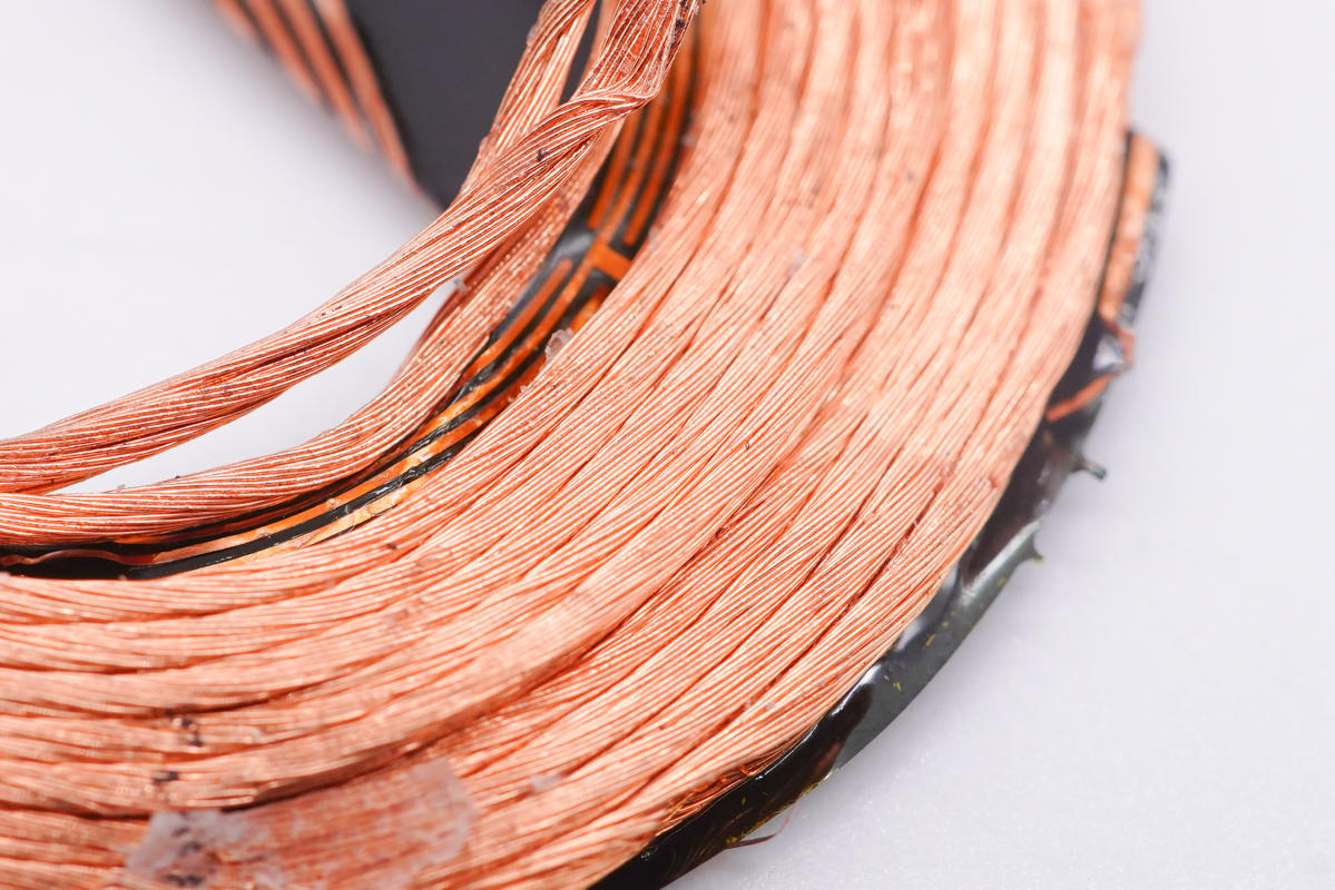 贝尔金二合一无线充测评,mfm认证第三方充电宝