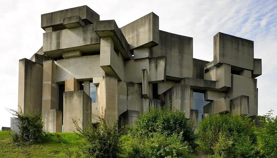 Church丨粗野的力量与信仰