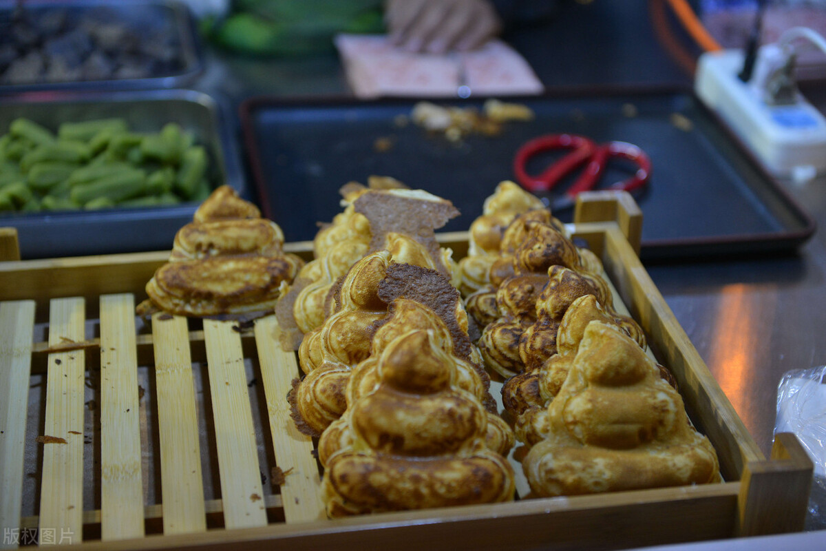 有点二的笑话，让你见笑了