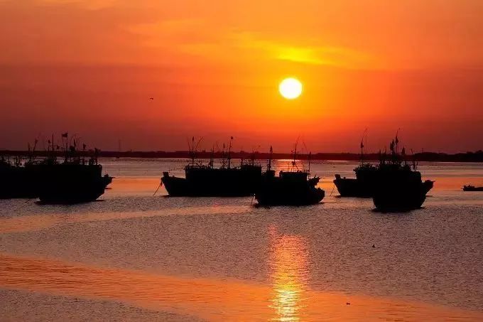 三亚和青岛旅游哪里好,三亚和青岛哪个好玩