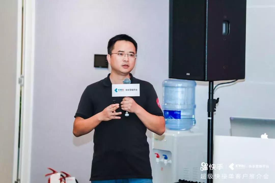 关于快手有趣段子,最新的快手搞笑段子