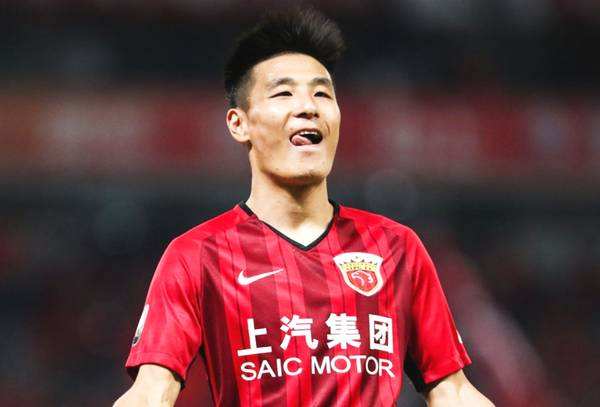 武磊最新薪资,曝足协签下60万年薪