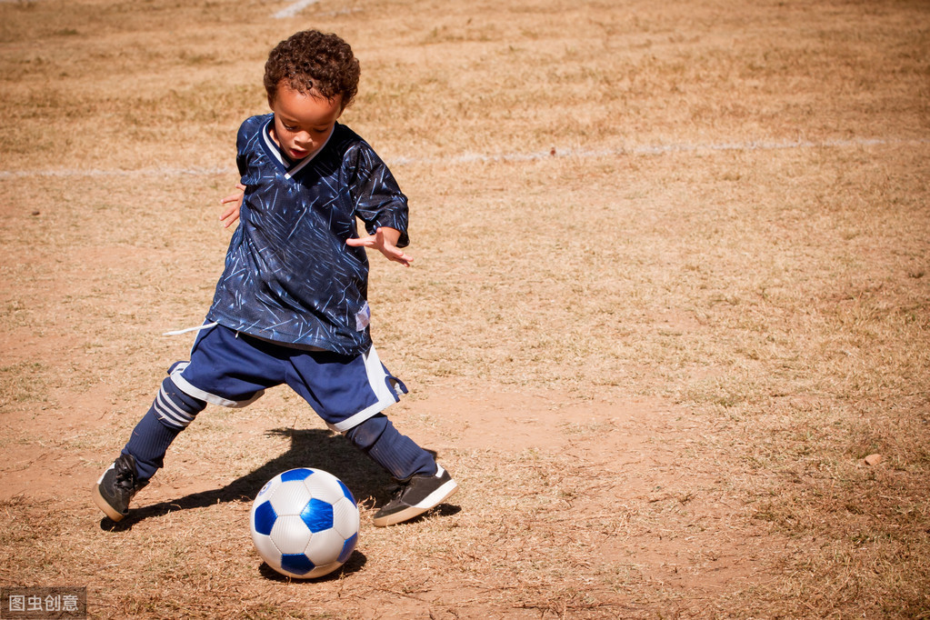 请给孩子多一点空余时间,让孩子们每天运动一点点的进步