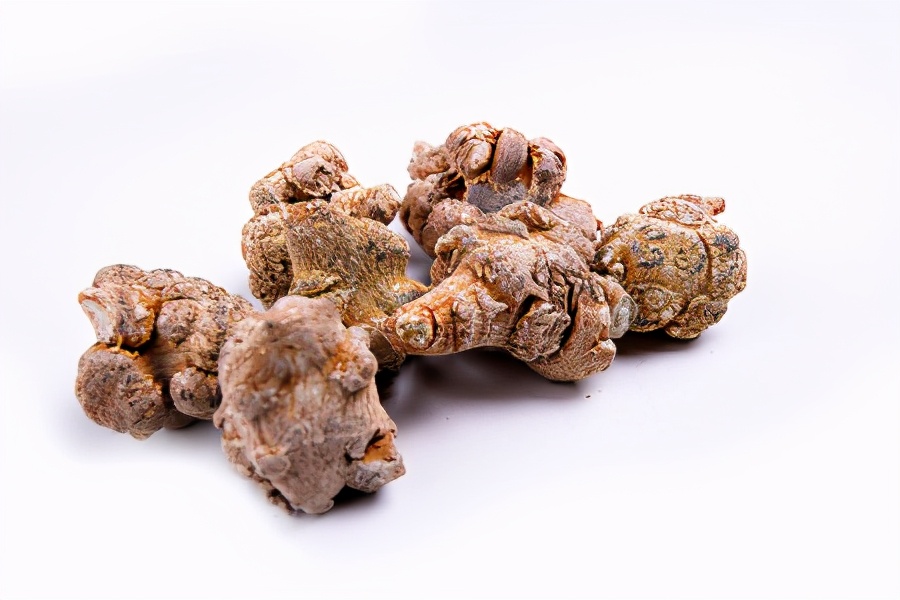 喝三七粉代替阿司匹林,68岁大爷突发脑梗!三七粉能预防血栓吗