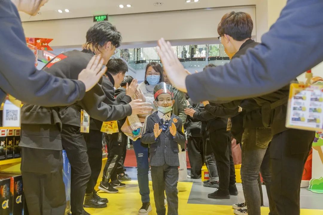 乐高新出的店铺,成都万象城乐高旗舰店