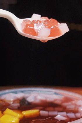 「卤林少堂主」2岁生日“虎”出新招，新品5元吃