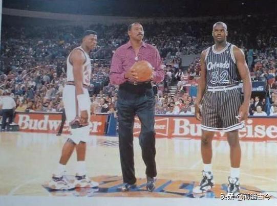 张伯伦的身体天赋对比博尔特,张伯伦天赋对比贾巴尔