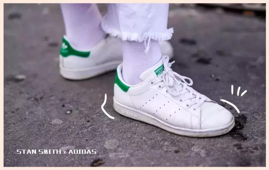 灏忕櫧闉嬩綘杩樺湪绌垮悧,灏忕櫧闉嬭鑵愯殌