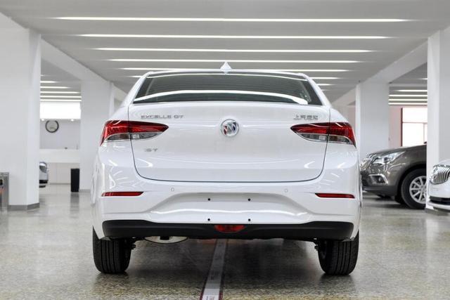 别克英朗2018双离合进取型图片,别克英朗2018款双离合精英