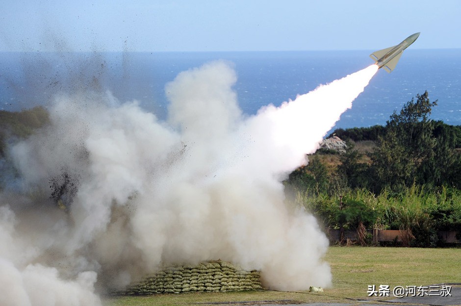 歼16d巡航台海,歼16巡航台海