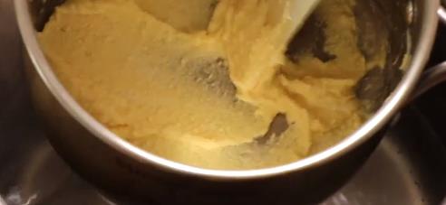 威化饼干的详细的做法,威化饼干制作视频教程