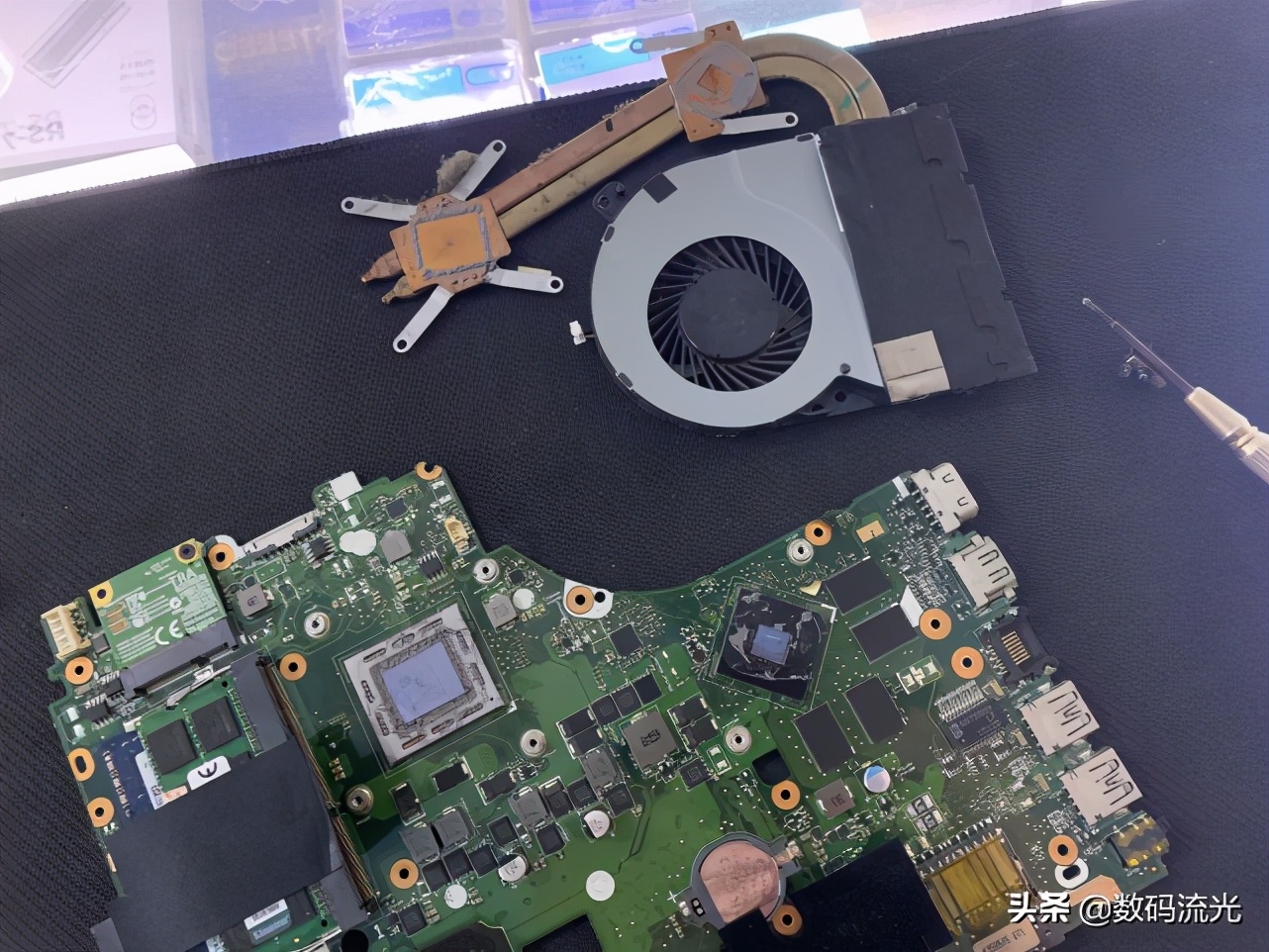 电脑玩游戏人多就卡顿,电脑玩游戏玩家多就卡顿