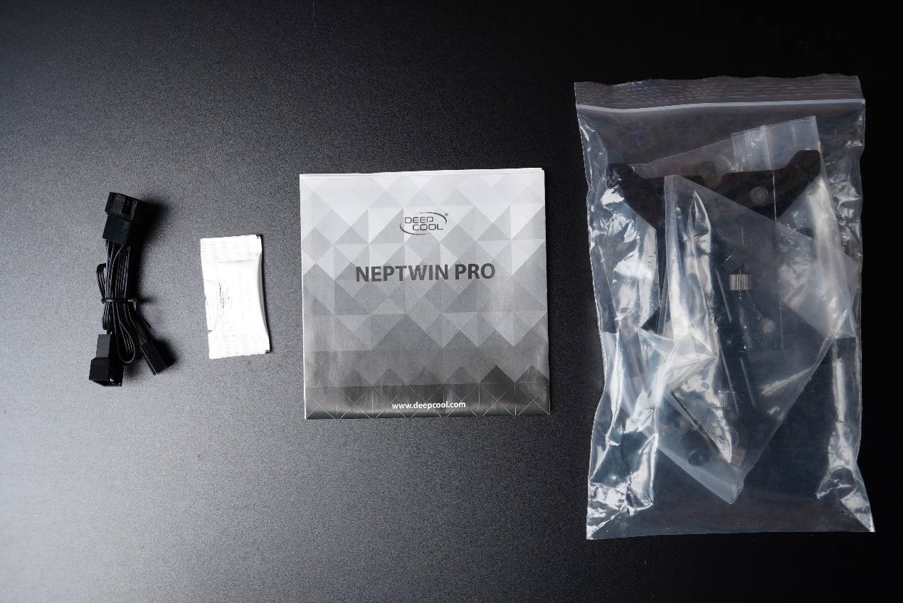 九州风神大霜塔pro配12600kf,九州风神大霜塔标准版和pro区别