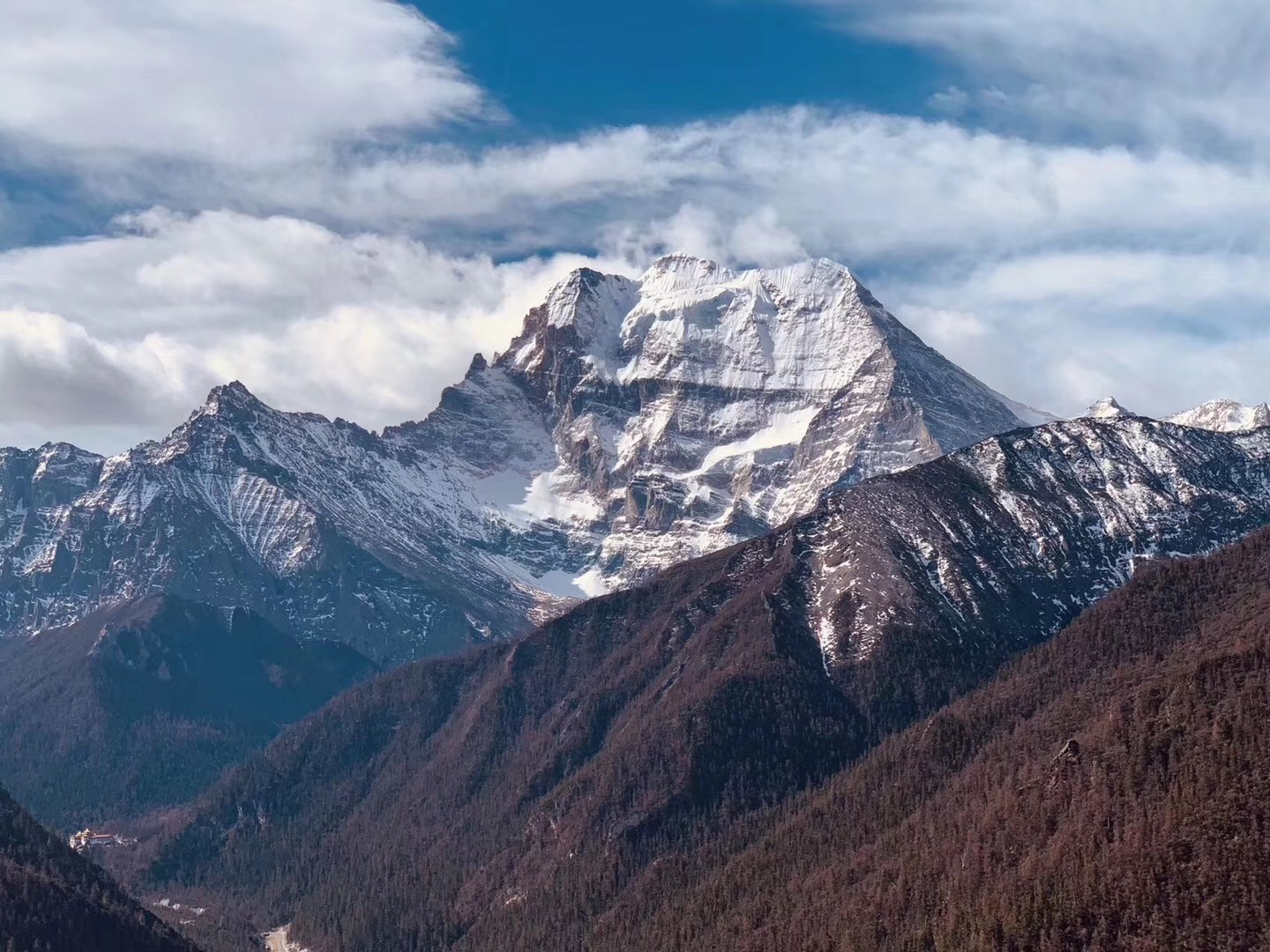丰田霸道普拉多自驾西藏,普拉多租车进藏租车价格