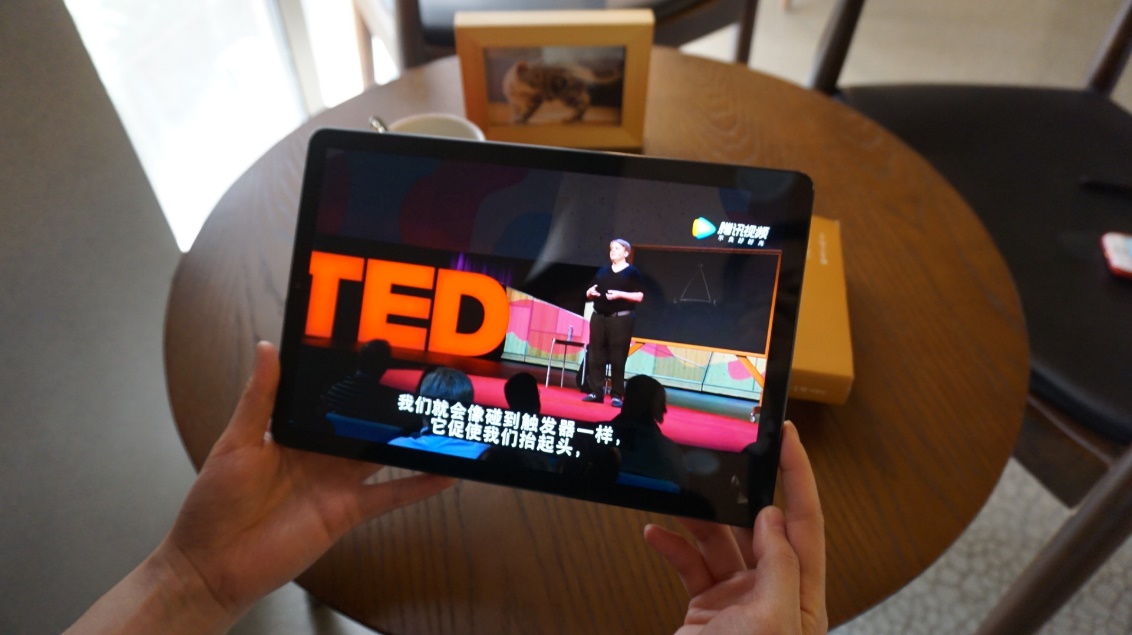 三星GalaxyTabS4：学生*党**全能神器，争当学霸无压力