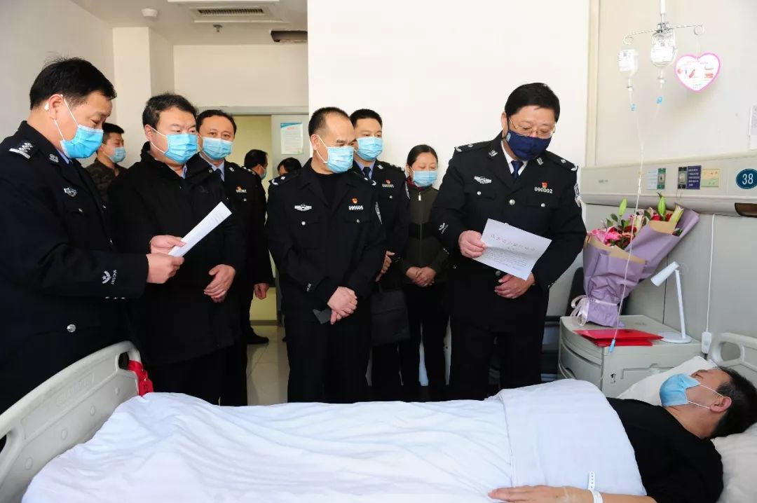 【战疫“警”色15】五小时抢救后醒来，他对身边战友说了这句话……