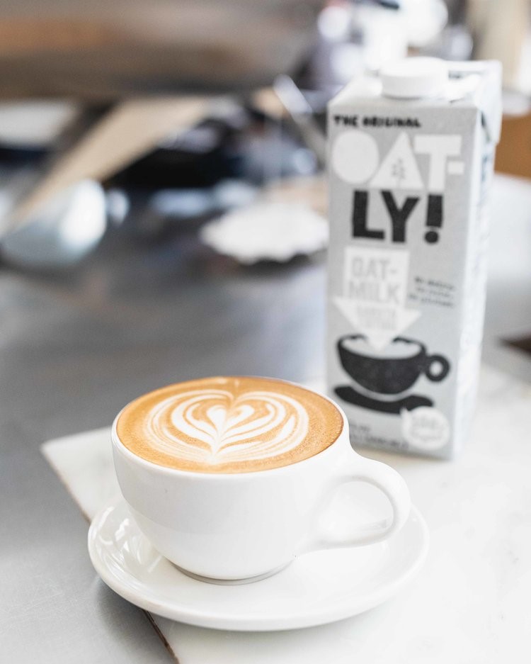 后牛奶时代来临！这个饮料把负评印在包装帮顾客征友，掀起抢购潮