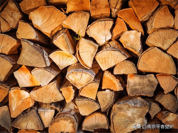 壁炉玻璃门清洗妙招,如何去除壁炉玻璃上的污垢