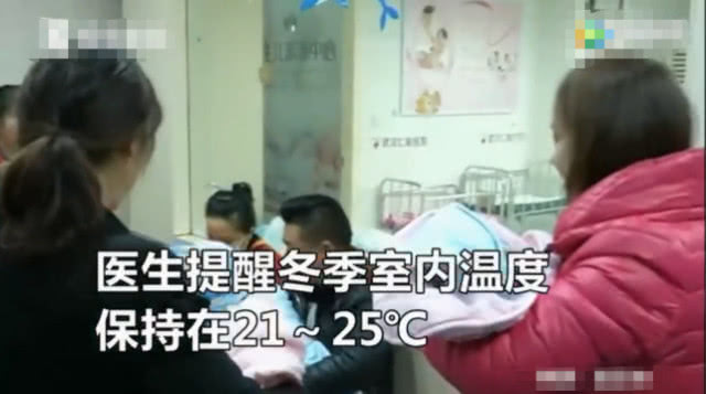 新生儿出生一身疙瘩,新生儿出生身上红疙瘩上面带白点