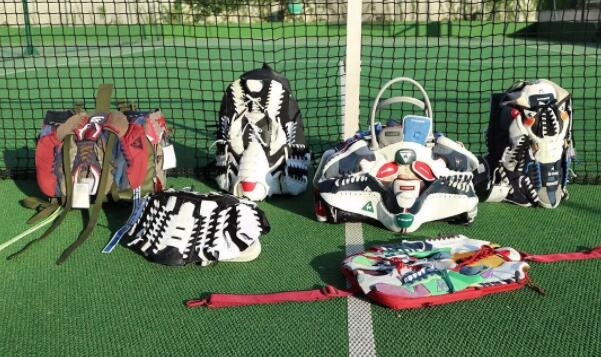 嗜鞋如命的人把鞋穿坏了怎么办？学她拆了重组！我还能再穿30年