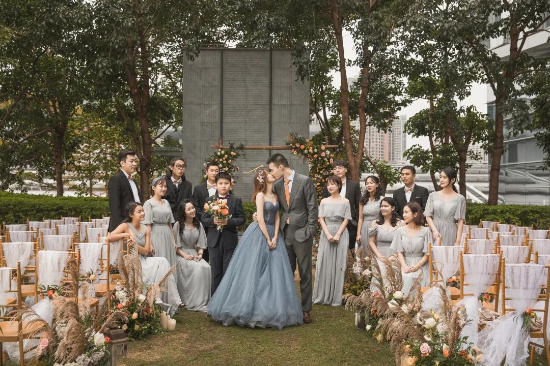 浪漫奢华草坪花园婚礼,充满爱意的婚礼