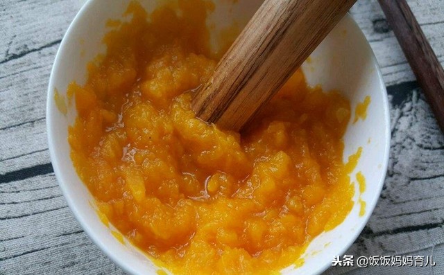 6个月以上宝宝辅食食谱大全,宝宝辅食6个月除了米粉还能吃啥