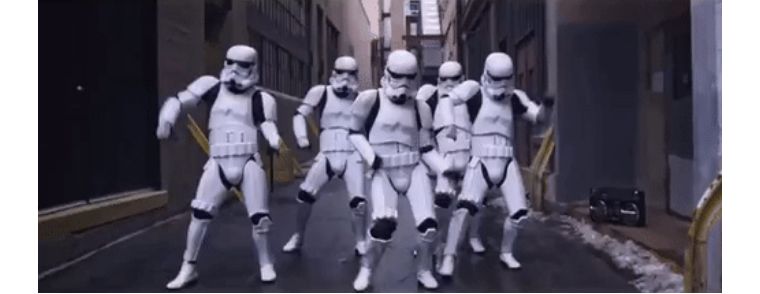 英国男女吵架,英国情侣吵架完整视频