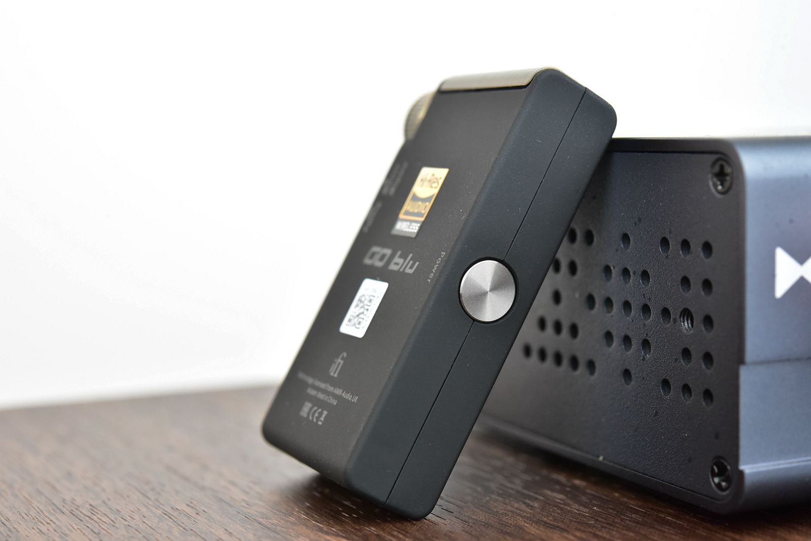 iFiGOBlu迷你蓝牙耳放评测，它有能力取代各种手机耳放线