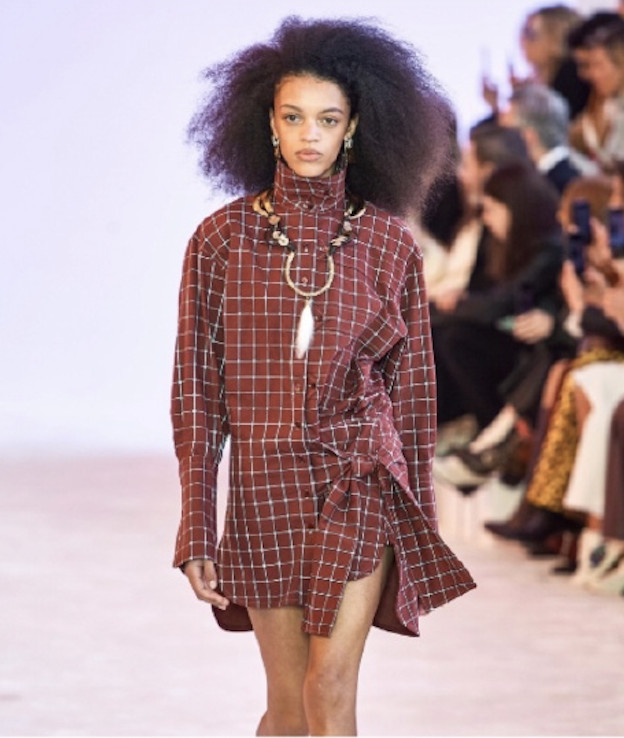 杨幂的男朋友穿什么衣服好看,男朋友的衣服该怎么样